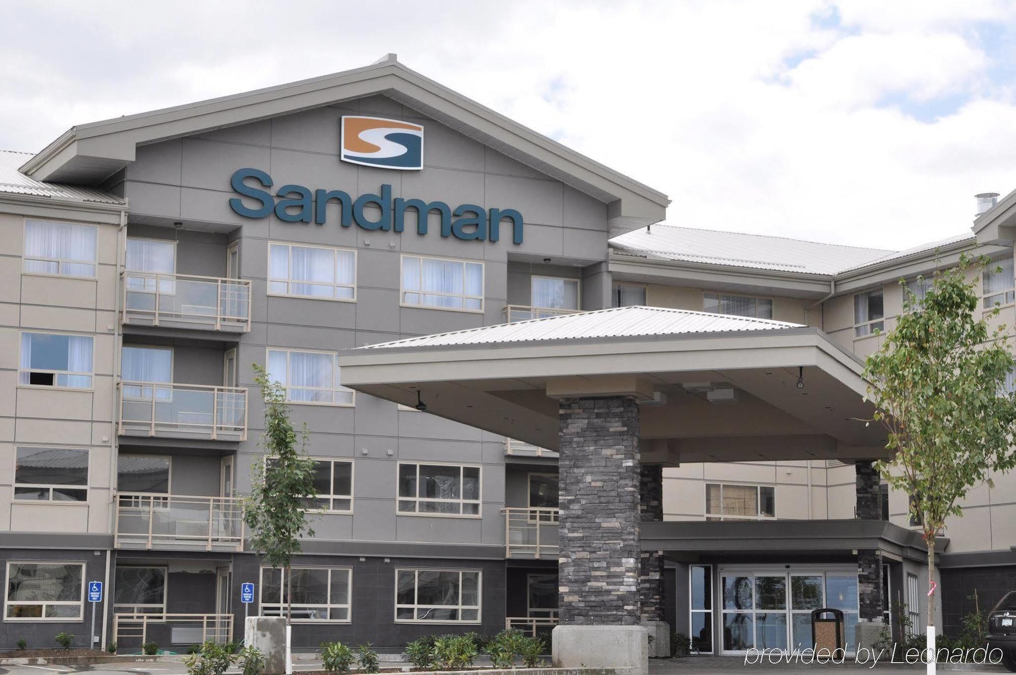 Sandman Hotel And Suites Abbotsford Exterior photo